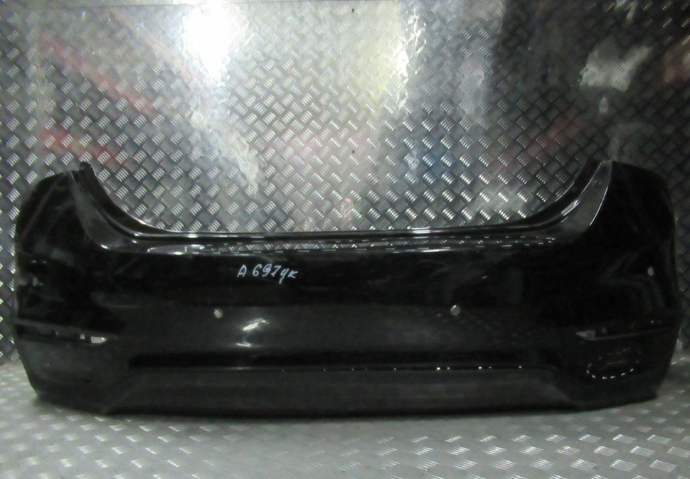 Бампер задний Hyundai Solaris 2 oem 86611H5000 (трещины.трещина на бок крепл)  (скл-3)