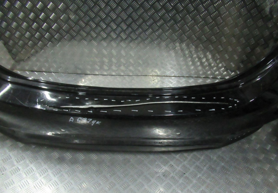 Бампер задний Hyundai Solaris 2 oem 86611H5000 (трещины.трещина на бок крепл)  (скл-3)