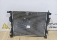 Радиатор охлаждения бу Renault Kaptur OEM 214108042R