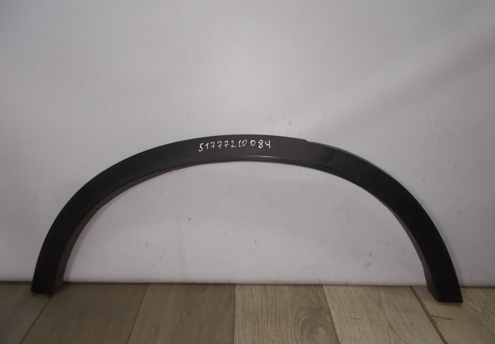 Молдинг крыла задний правый бу BMW X3 F25 OEM 51777210084