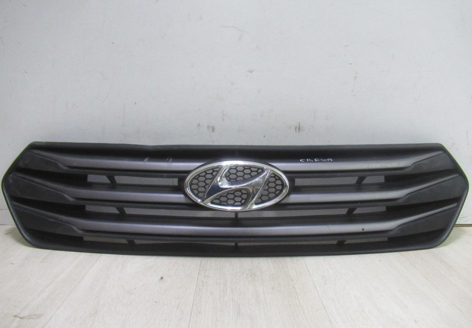 Решетка радиатора Hyundai Creta oem 86351M0000 (в хорошем состоянии) (скл-3)