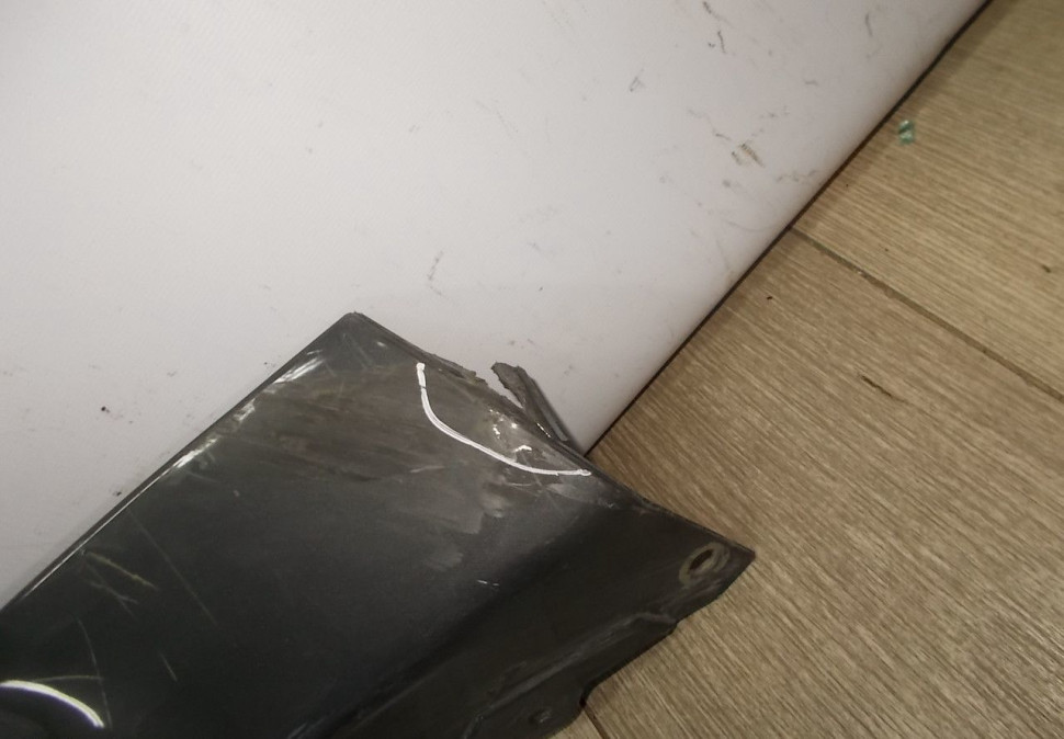 Спойлер заднего бампера бу BMW 3 F30 M-Pack OEM 51128054198 Спойлер заднего бампера бу BMW 3 F30 M-Pack OEM 51128054198