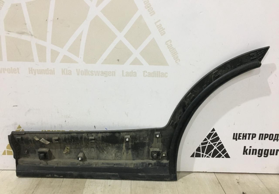 Накладка двери задняя правая Hyundai Santa Fe 3 oem 877322w000 Накладка двери задняя правая Hyundai Santa Fe 3 oem 877322w000