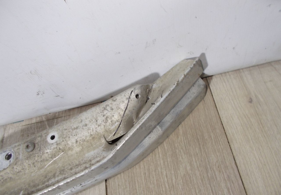 Усилитель переднего бампера бу BMW X3 E83 рестайлинг OEM 51113439780