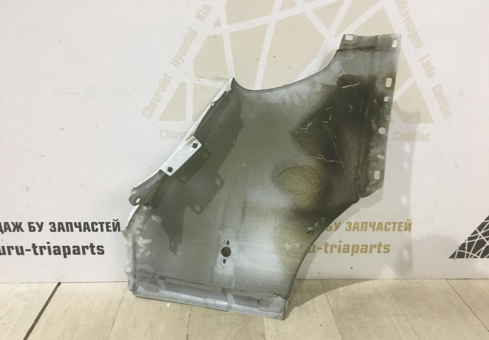 Крыло переднее левое Gaz Газель 3302 OEM 3302840301330 (скл-3) Крыло переднее левое Gaz Газель 3302 OEM 3302840301330 (скл-3)