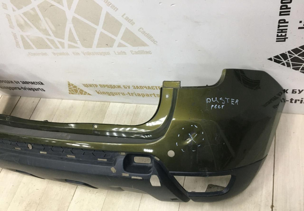 Бампер задний Renault Duster 2015 OEM 850221057R Бампер задний Renault Duster 2015 OEM 850221057R