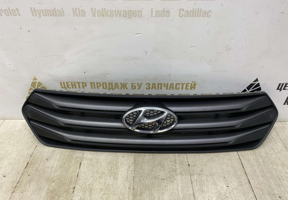 Решетка радиатора Hyundai Creta 2016 oem 86351M0000