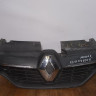 Решетка радиатора бу Renault Logan 2 OEM 623107605R Решетка радиатора бу Renault Logan 2 OEM 623107605R