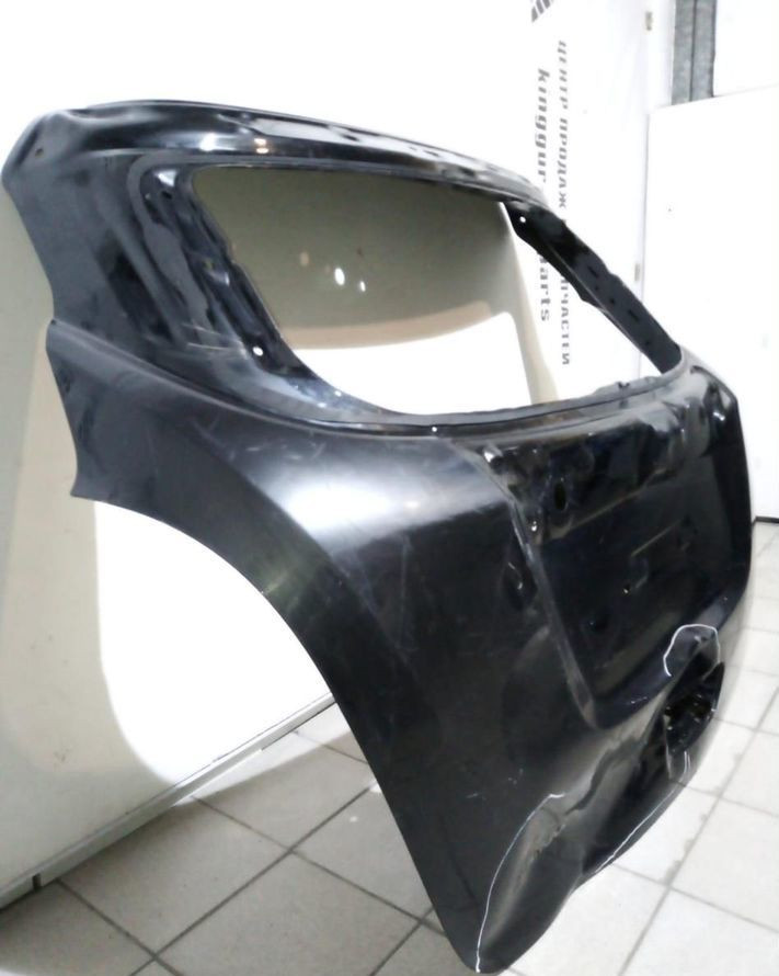 Крышка багажника Opel Mokka oem 0126064 (скл-3) Крышка багажника Opel Mokka oem 0126064 (скл-3)