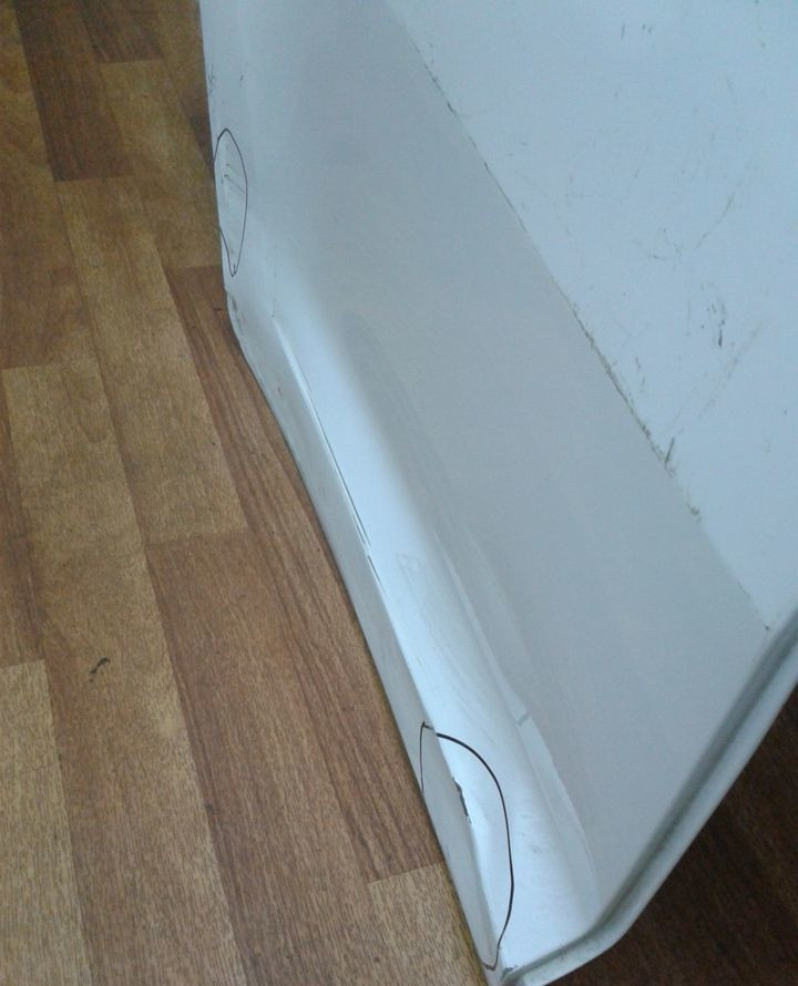 Дверь задняя правая Kia Sportage 3 (мал. вмятины)