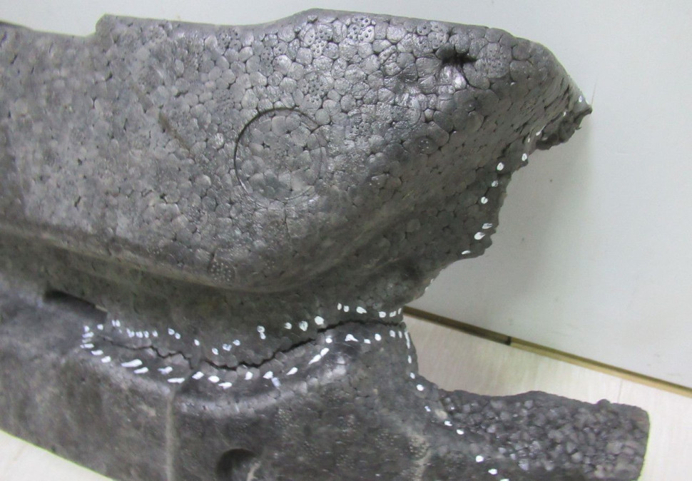 Абсорбер переднего бампера Hyundai Creta oem 86520M0000 (трещина,сломана часть) (скл-3) Абсорбер переднего бампера Hyundai Creta oem 86520M0000 (трещина,сломана часть) (скл-3)