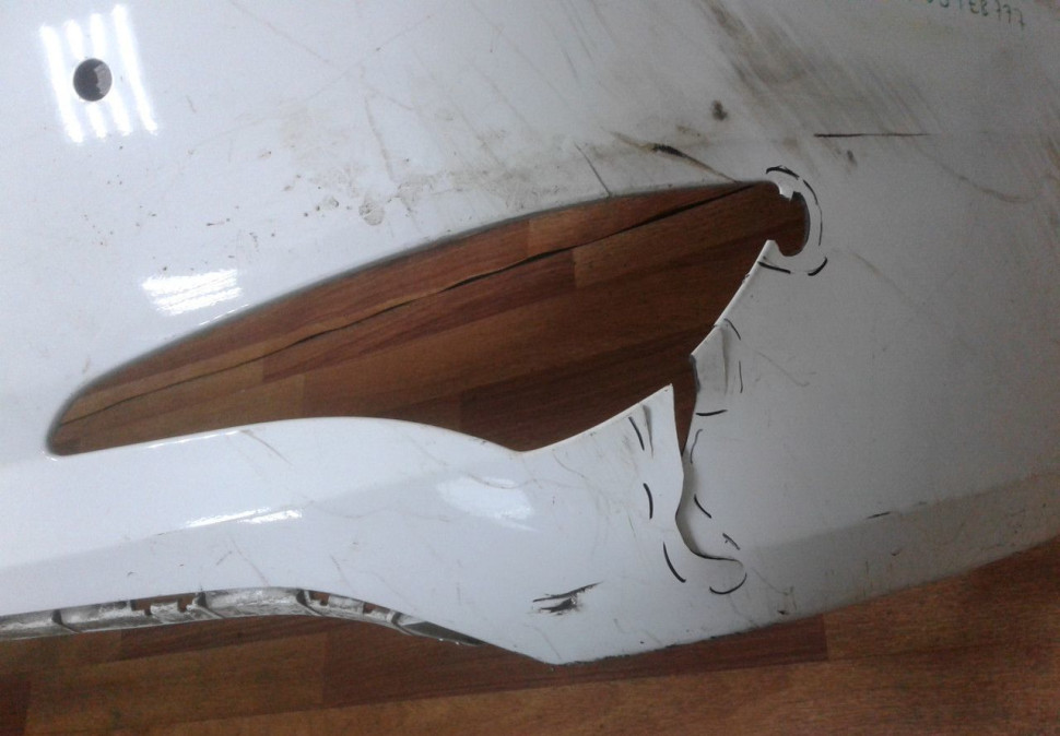 Бампер задний Hyundai Solaris седан рест oem 865114l700 (трещина)