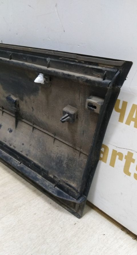 Молдинг двери задний правый Volkswagen Tiguan 2 2017> oem 5NA854950N Молдинг двери задний правый Volkswagen Tiguan 2 2017> oem 5NA854950N