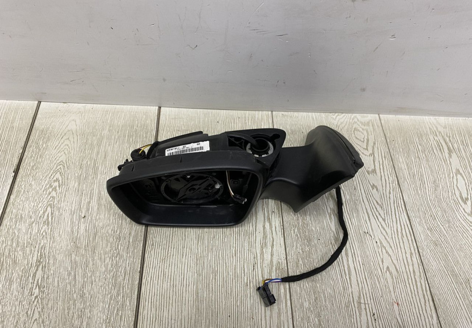 Корпус зеркала левый 5 пин Skoda Rapid до рестайлинг OEM 5JB857501D
