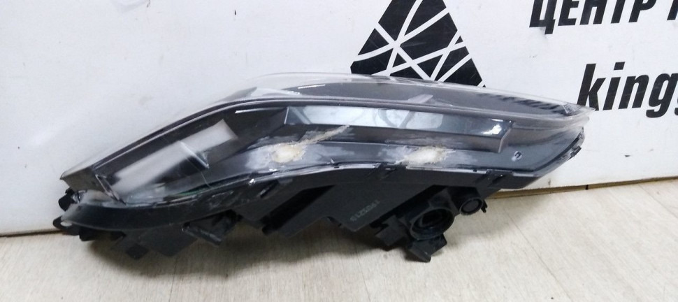 Ходовой огонь Габарит правый LED Hyndai Santa Fe 4 oem 92208s1000