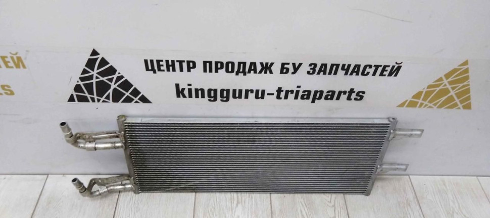 Радиатор охлаждения масла КПП BMW X2 F39 M235iX OEM 17118645851 Радиатор охлаждения масла КПП BMW X2 F39 M235iX OEM 17118645851