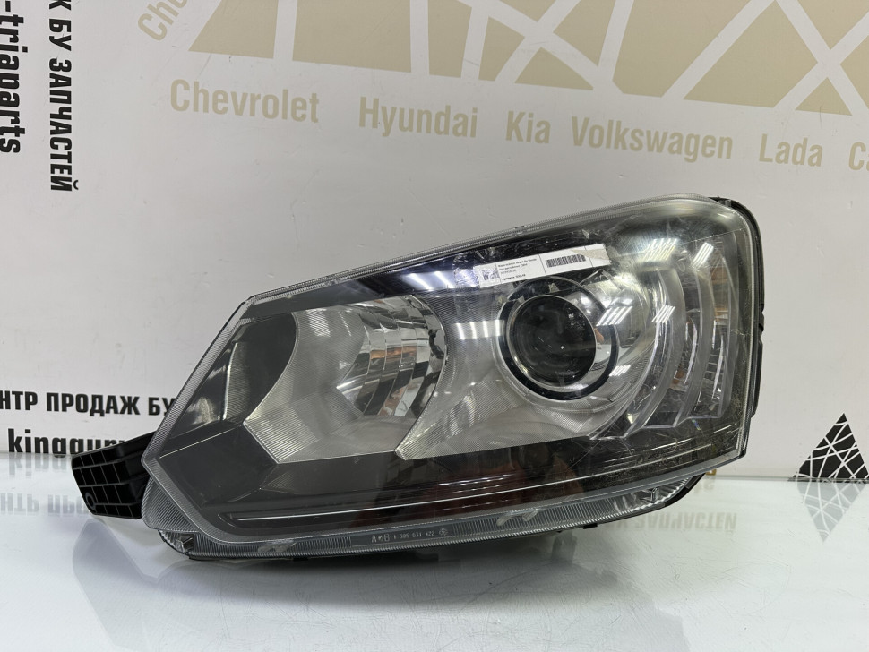 Фара ксенон левая бу Skoda Yeti рестайлинг OEM 5L1941015C