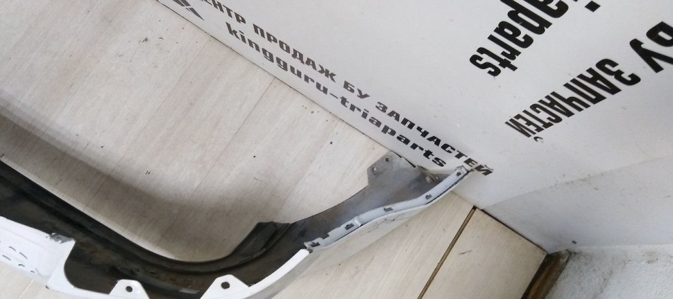 Бампер задний Hyundai Elantra 5 MD oem 866113x700 (слом.бок крепл) Бампер задний Hyundai Elantra 5 MD oem 866113x700 (слом.бок крепл)