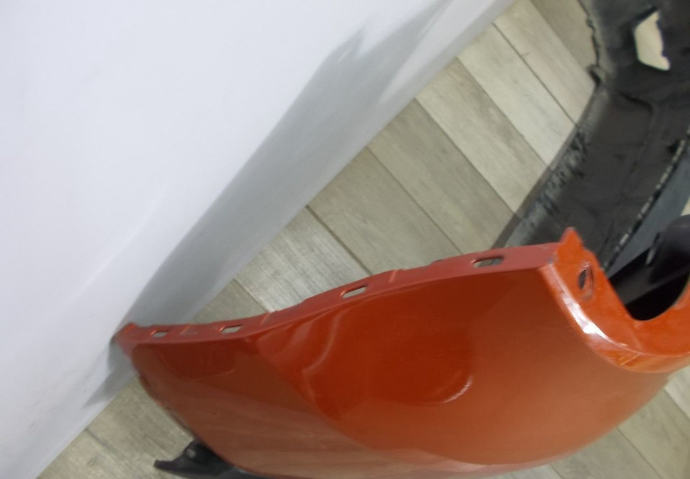 Бампер задний бу Renault Kaptur OEM 850220429R
