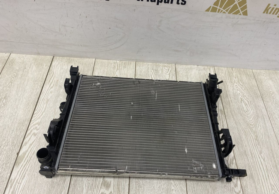 Радиатор охлаждения и кондиционера Renault Logan 2 OEM 214105731R 921006843R Радиатор охлаждения и кондиционера Renault Logan 2 OEM 214105731R 921006843R