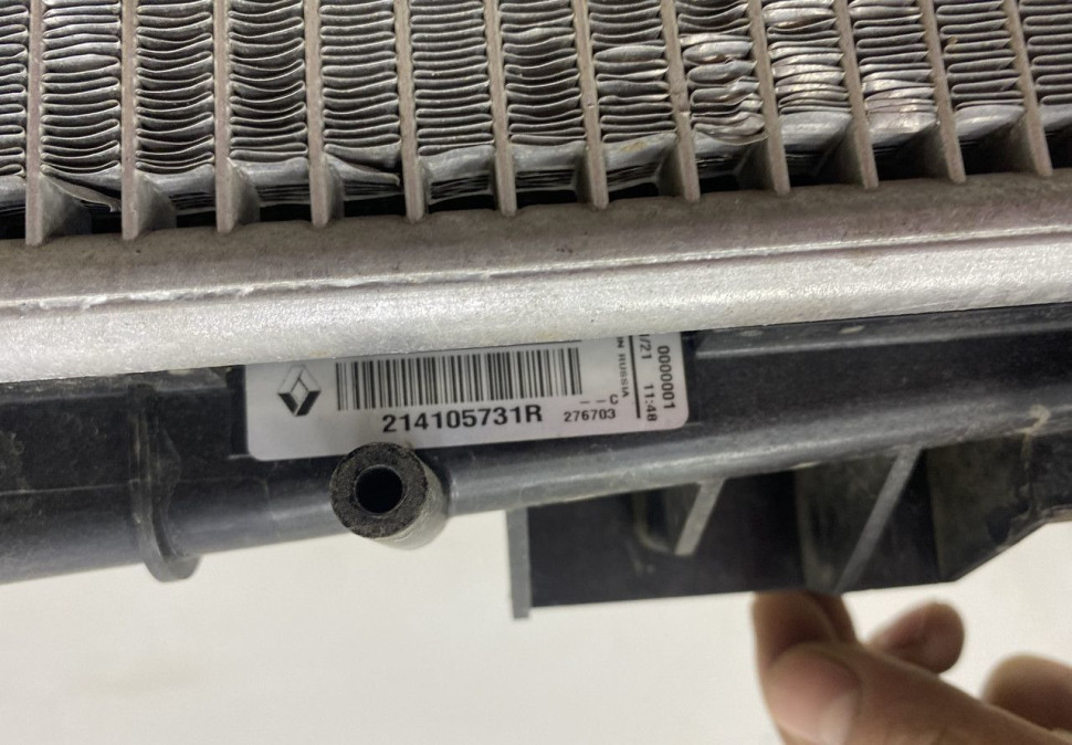 Радиатор охлаждения и кондиционера Renault Logan 2 OEM 214105731R 921006843R Радиатор охлаждения и кондиционера Renault Logan 2 OEM 214105731R 921006843R