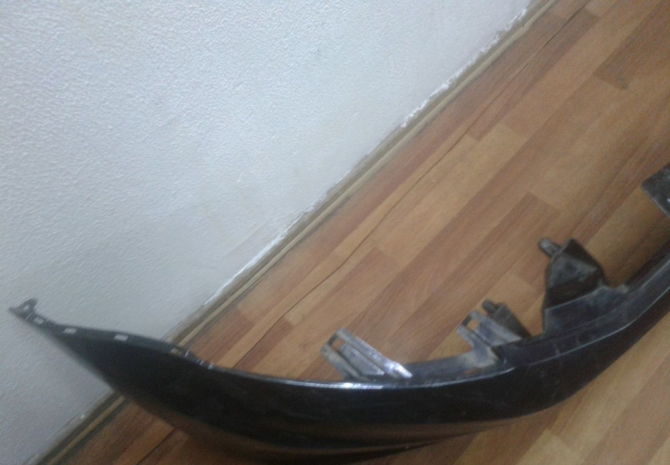 Бампер передний Volkswagen Polo седан рест Oem 6RU807221A (трещина) Бампер передний Volkswagen Polo седан рест Oem 6RU807221A (трещина)