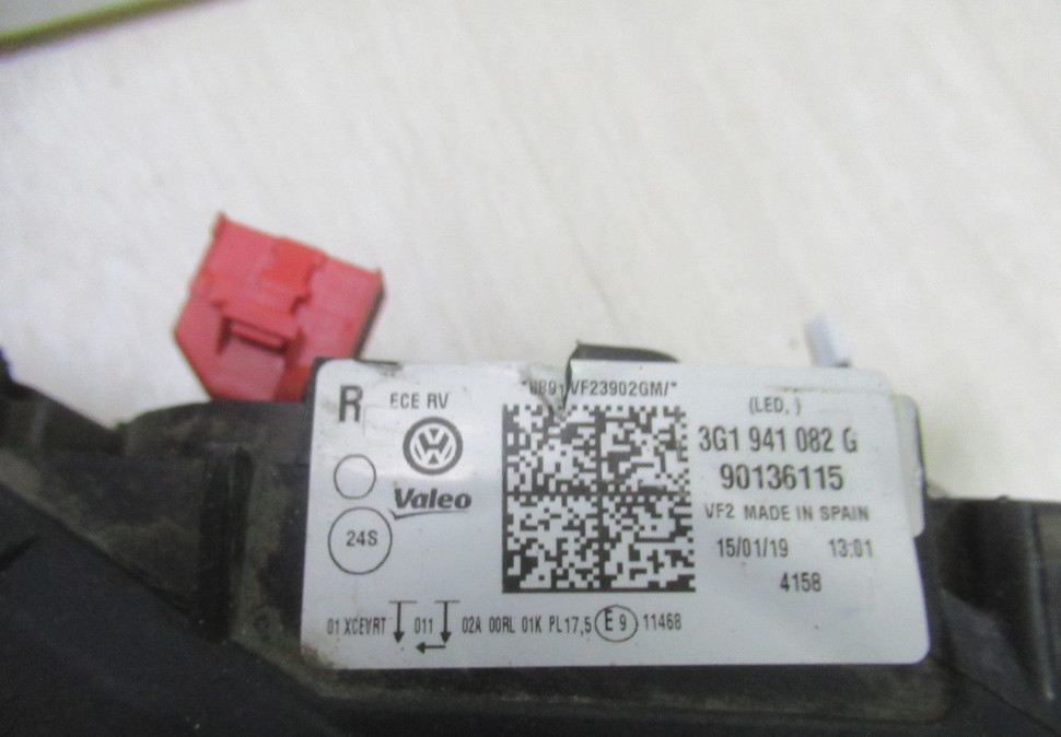 Фара правая Volkswagen Passat B8 oem 3g1941082g Фара правая Volkswagen Passat B8 oem 3g1941082g