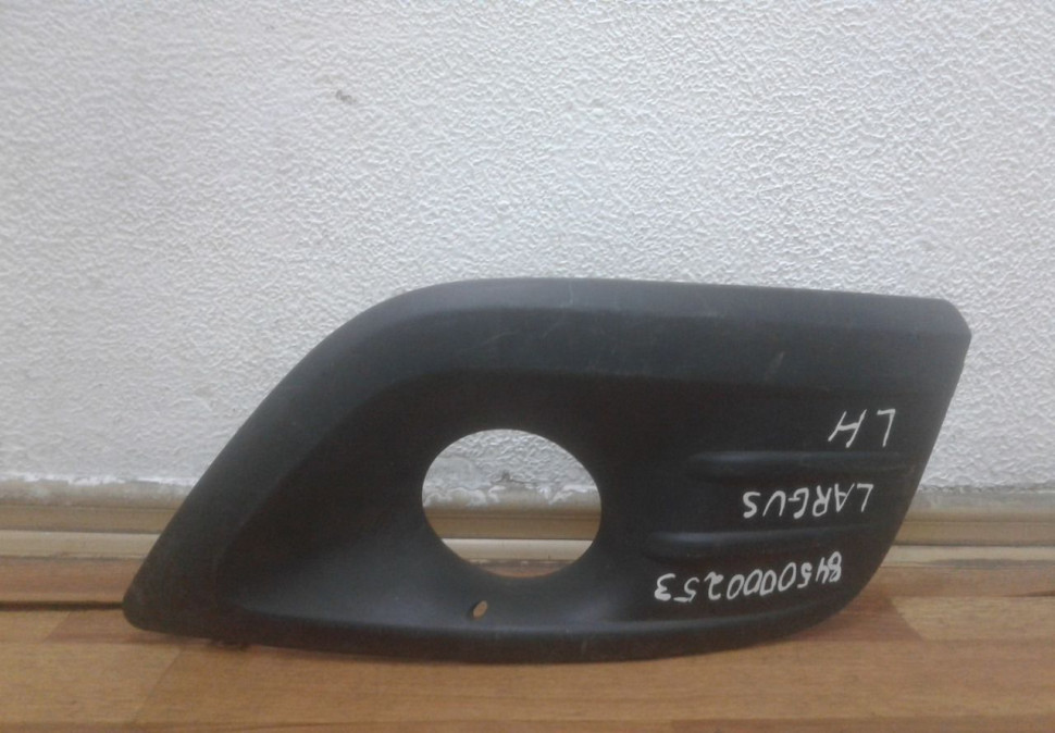 Накладка птф левая Lada Largus oem 845000253