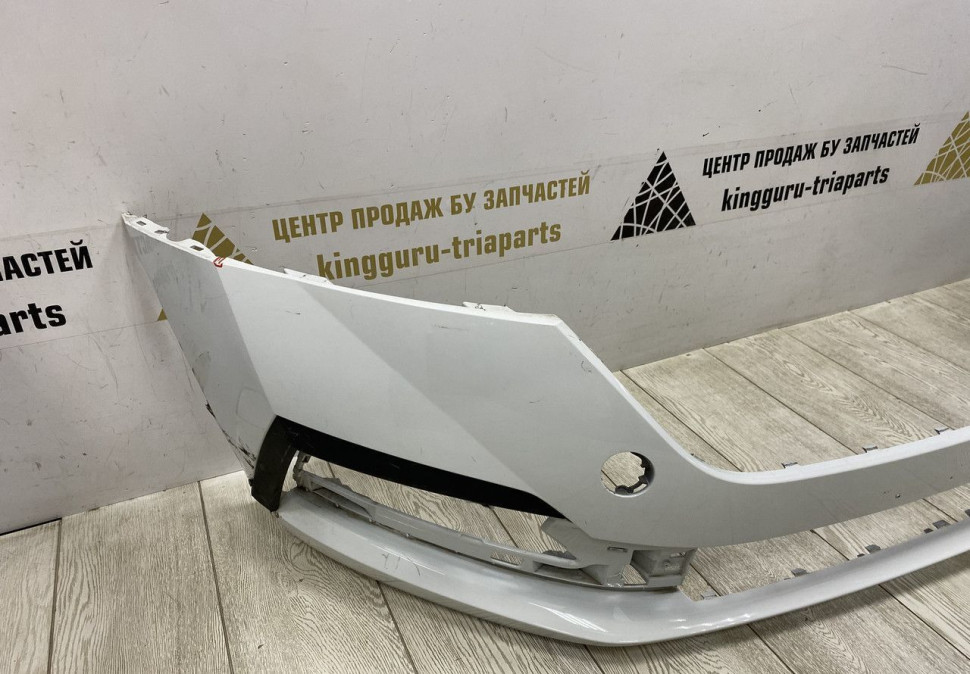 Бампер передний Skoda Octavia A8 OEM 5ER807221A