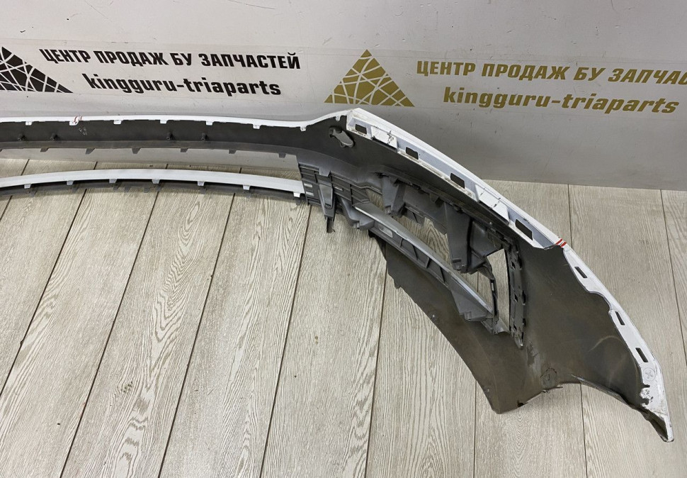 Бампер передний Skoda Octavia A8 OEM 5ER807221A