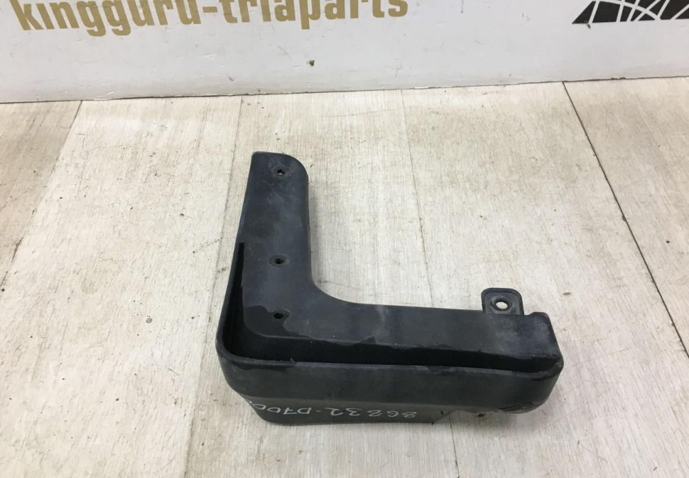 Брызговик передний правый Hyundai Tucson 3 2015 oem 86832D7000