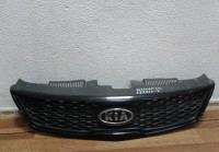 Решетка радиатора Kia cerato 2 купе (09&gt;) oem 863501M310 (притертость) (скл-3)