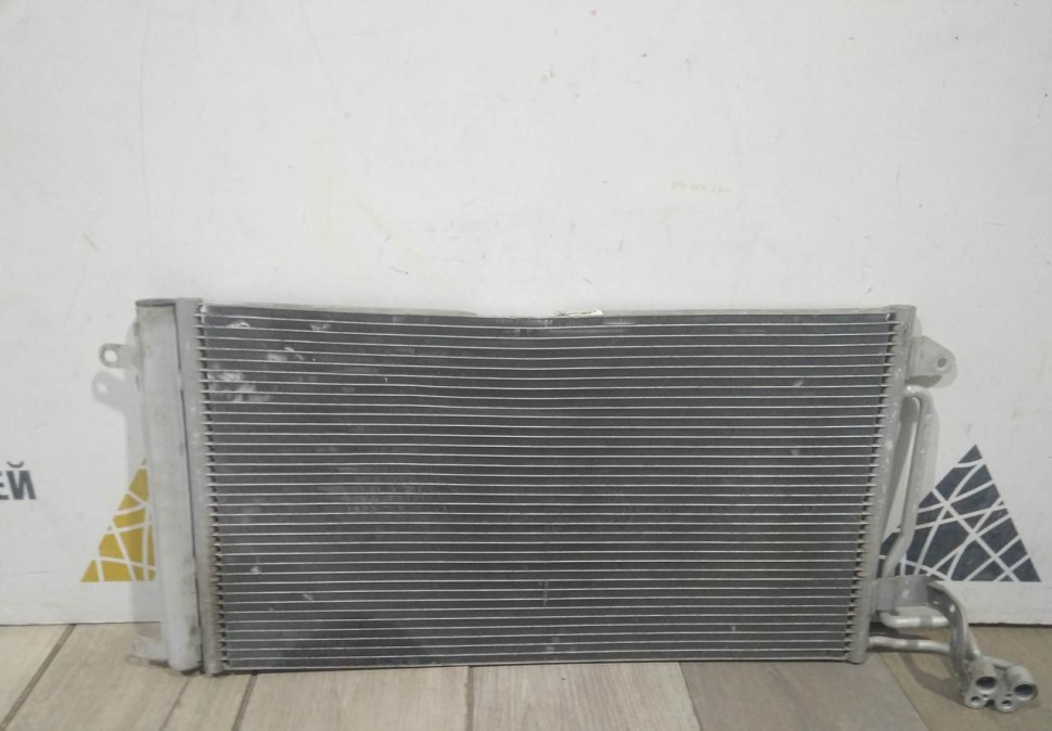 Радиатор кондиционера бу Skoda Rapid OEM 6C0816411B