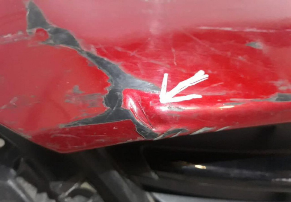 Решётка радиатора Mazda 6 oem  GHP950712 (скл-3)