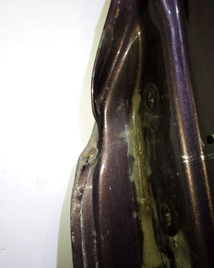 Дверь передняя правая Hyundai IX35 oem 760042Y010 (скл-3)