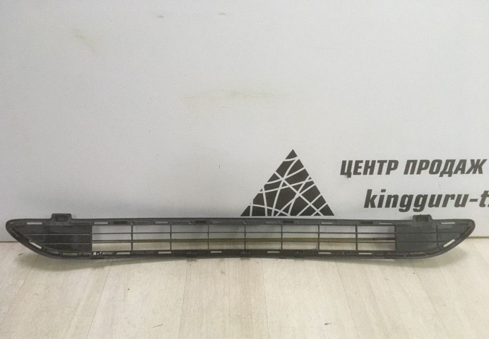 Решетка в бампер нижняя Toyota RAV4 CA40 рест oem 5311242100 (скл-3)