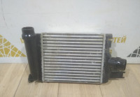 Радиатор интеркулера бу Renault Duster OEM 144967634R