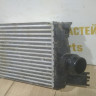 Радиатор интеркулера бу Renault Duster OEM 144967634R Радиатор интеркулера бу Renault Duster OEM 144967634R