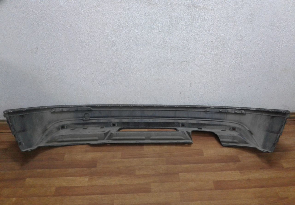 Бампер задний Volkswagen Tiguan 2 oem 5NR807521
