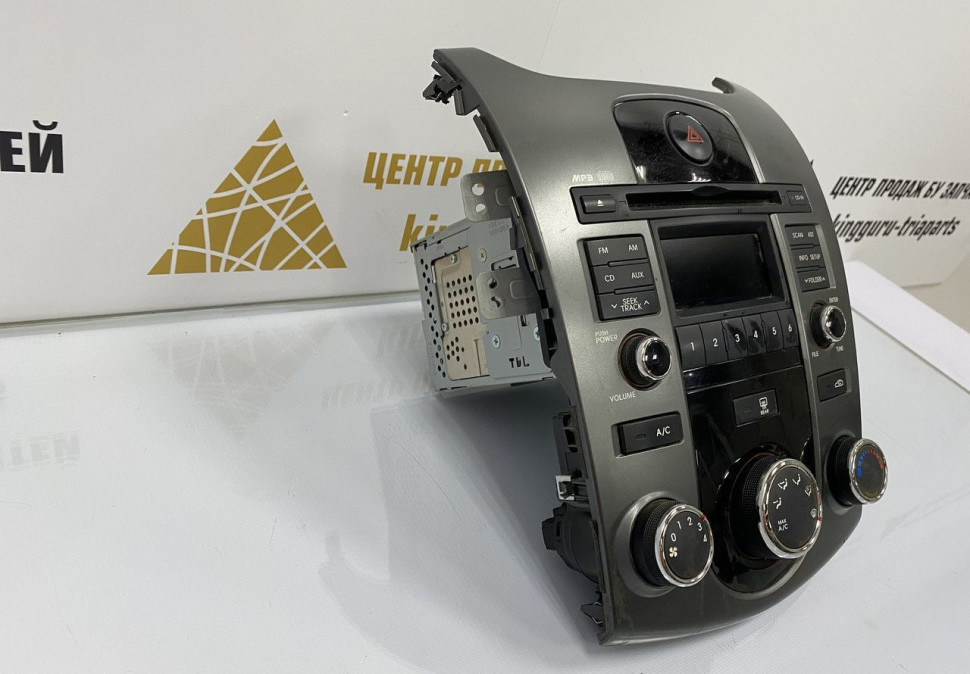 Блок управления кондиционера Kia Cerato 2009-2013 oem 972501M370 Блок управления кондиционера Kia Cerato 2009-2013 oem 972501M370