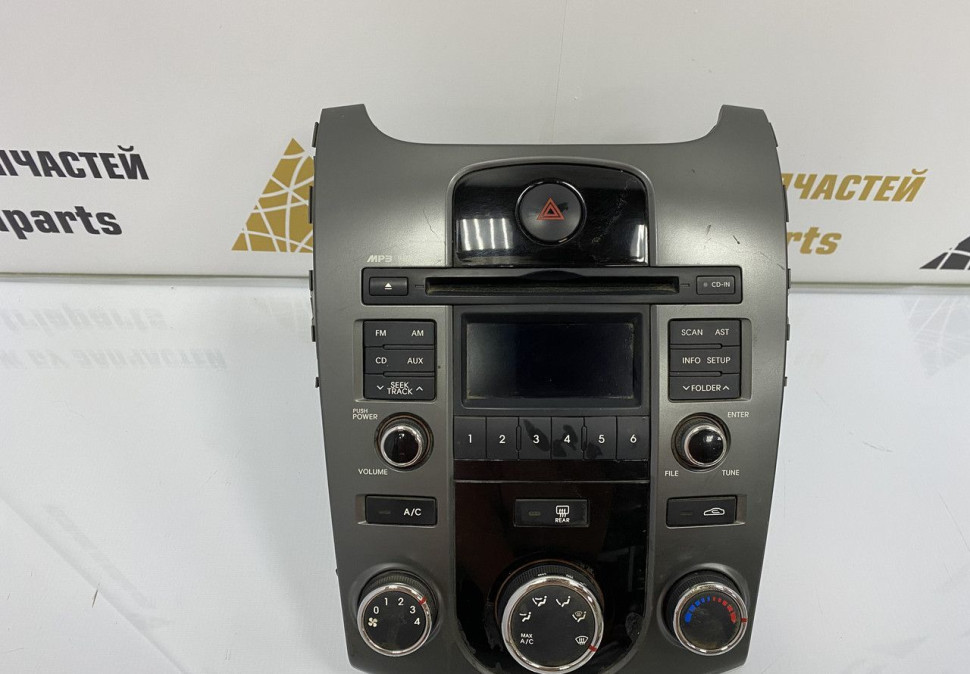 Блок управления кондиционера Kia Cerato 2009-2013 oem 972501M370 Блок управления кондиционера Kia Cerato 2009-2013 oem 972501M370