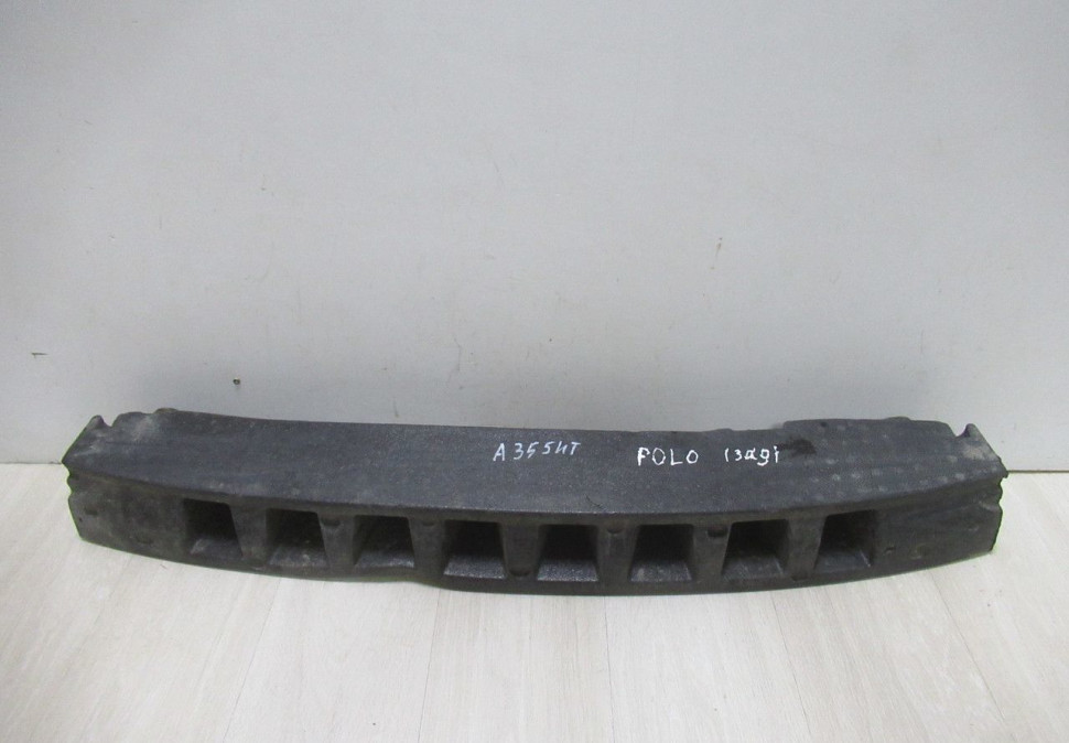 Абсорбер заднего бампера Volkswagen Polo седан oem 6RU807251A