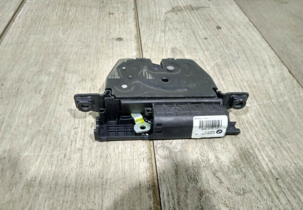 Замок крышки багажника бу BMW 5 F10 OEM 51247191212