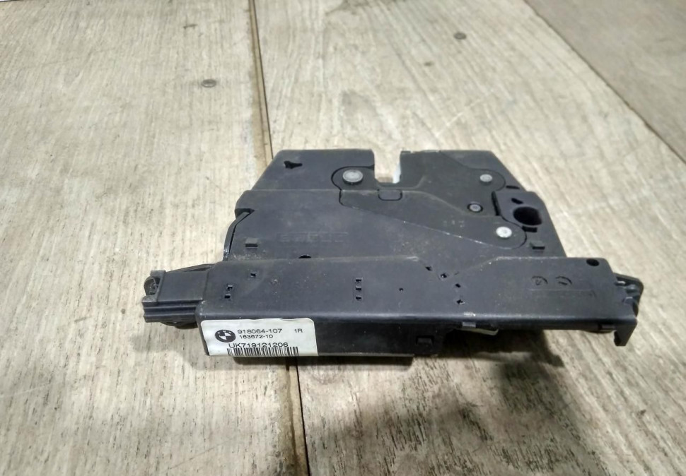 Замок крышки багажника бу BMW 5 F10 OEM 51247191212 Замок крышки багажника бу BMW 5 F10 OEM 51247191212