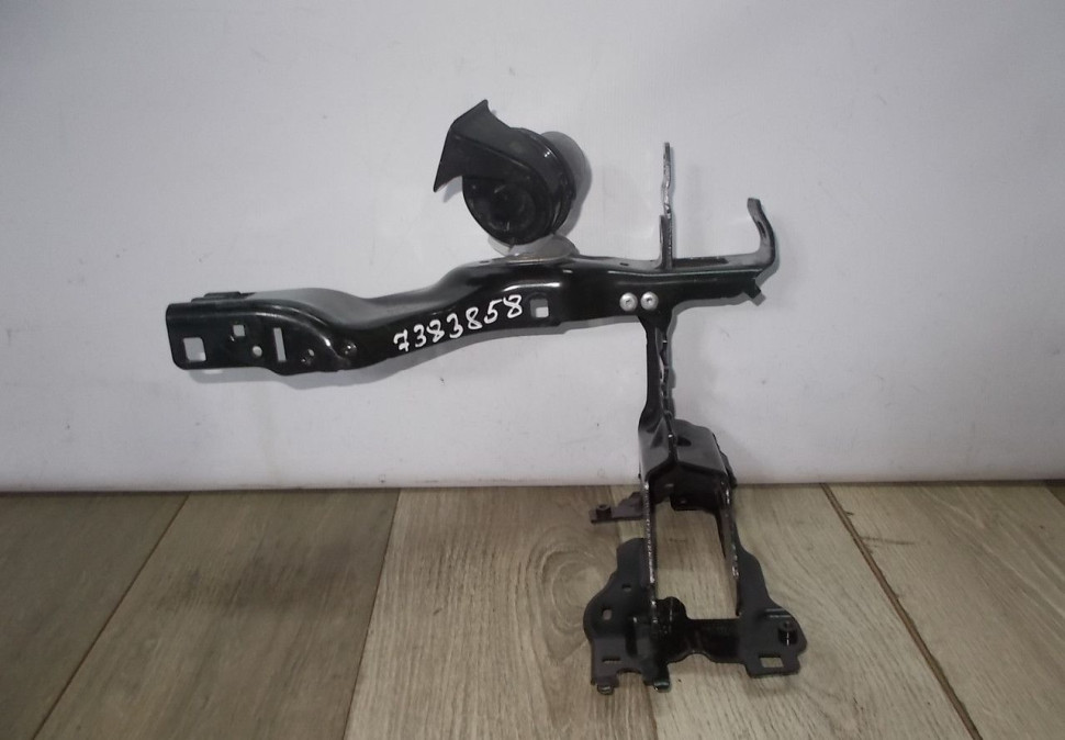 Кронштейн под фару правый бу BMW 5 G30 OEM 7383858