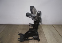 Кронштейн под фару правый бу BMW 5 G30 OEM 7383858