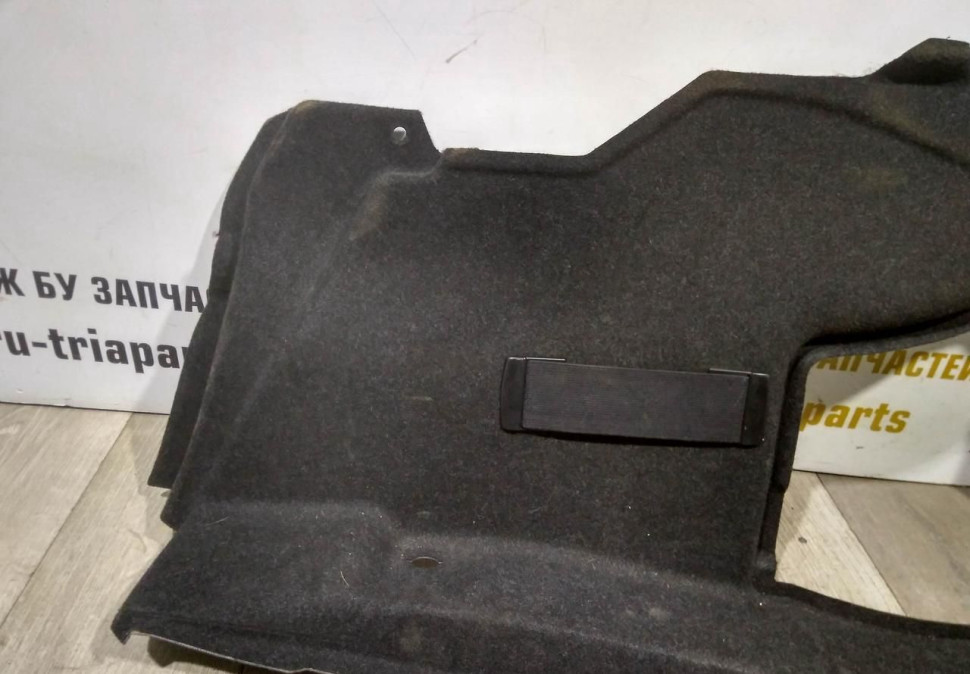 Обивка багажника правая бу BMW 3 F30 OEM 7246298 Обивка багажника правая бу BMW 3 F30 OEM 7246298
