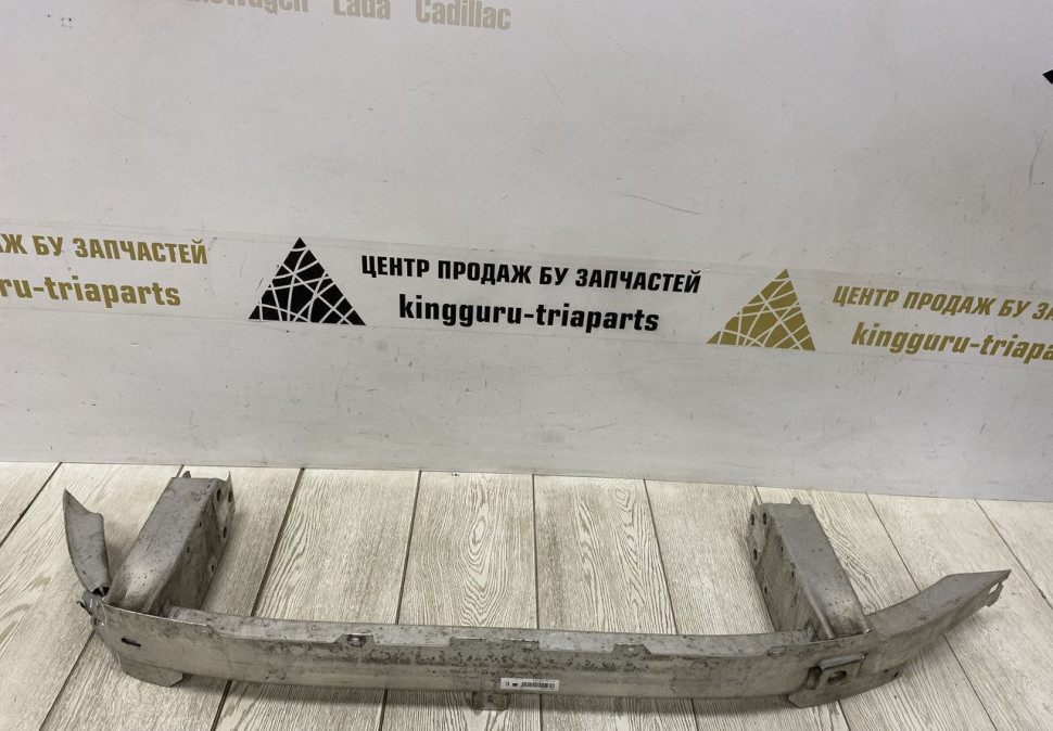 Усилитель переднего бампера BMW 7 G11 OEM 51117358796