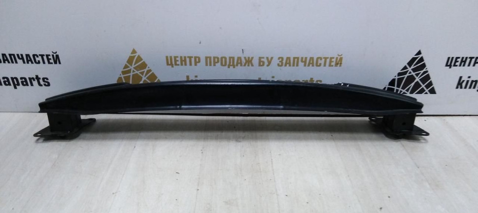 Усилитель заднего бампера Volkswagen Golf 6 2009-2012 oem 5K0807305A