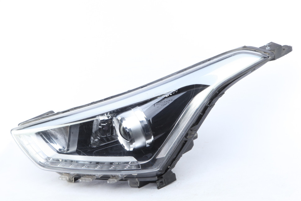 Фара левая галоген Hyundai Creta 1 2016 OEM 92101M0100